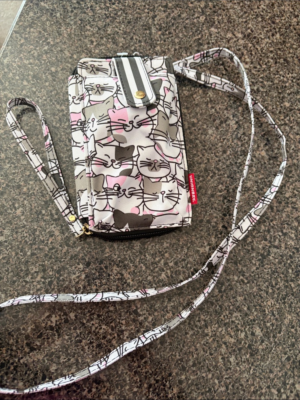 new Unionbay Pink Gray Cat convertible Crossbody Phone Wallet